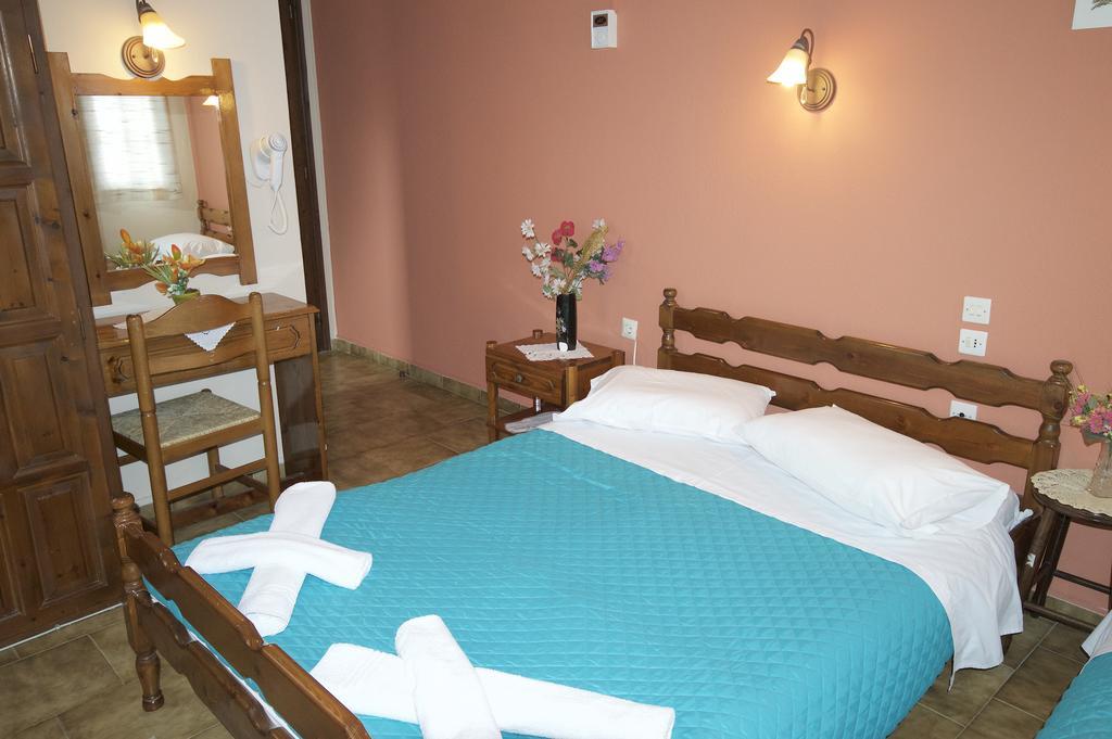 Ria Rooms Κισσός Δωμάτιο φωτογραφία